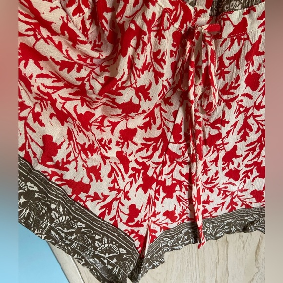 Free People Gardenia Combo Red White Floral Medallion Print Resort Romper Size S - Picture 5 of 11
